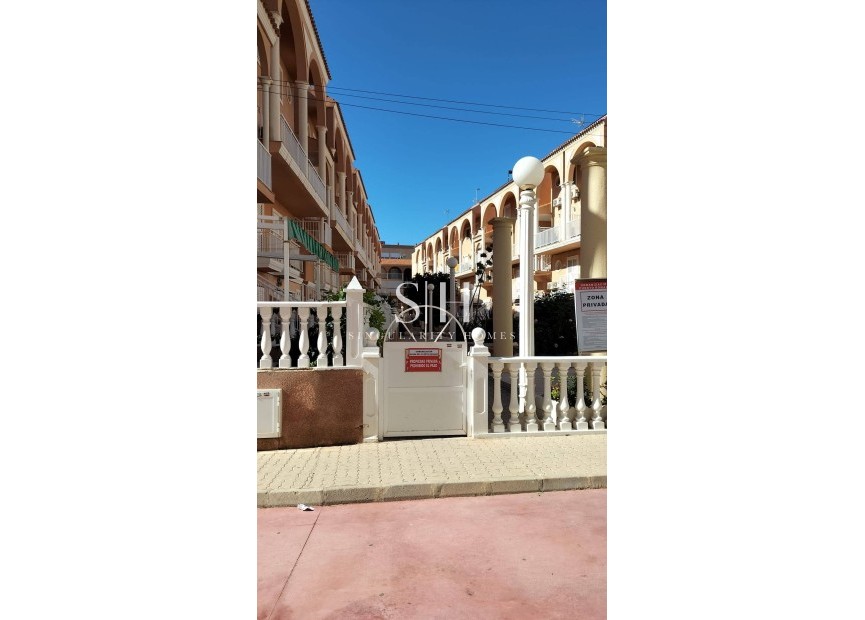 Herverkoop - Appartement / flat - Torrevieja - La Mata Pueblo