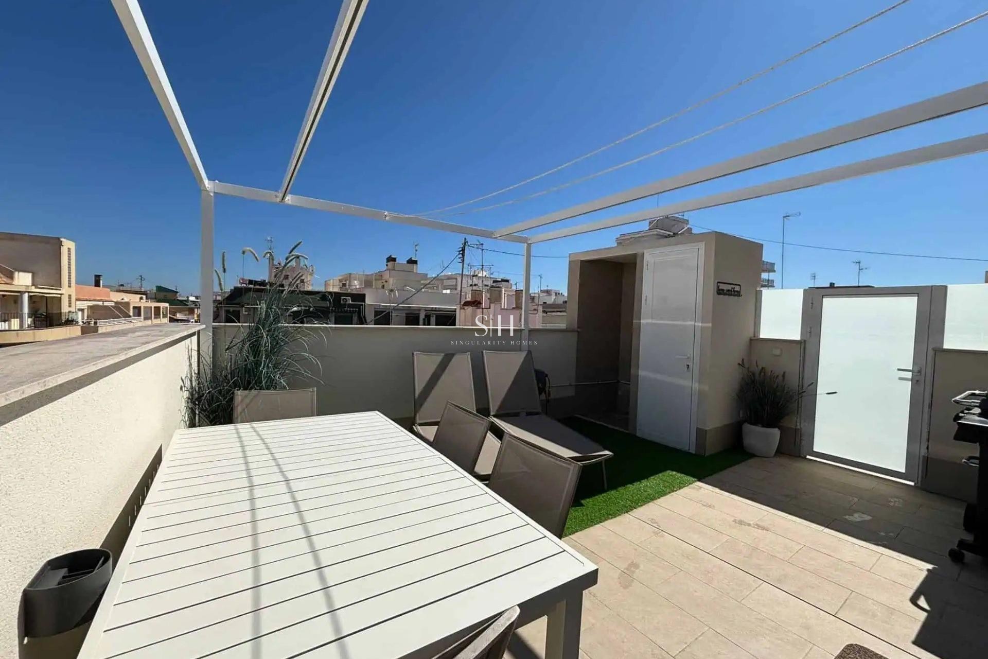 Herverkoop - Appartement / flat - Torrevieja - Las Piscinas Naturales
