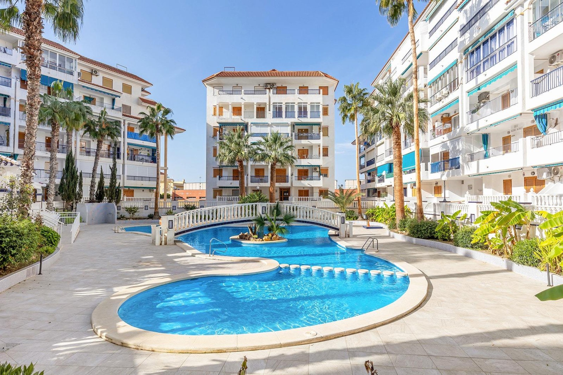 Herverkoop - Appartement / flat - Torrevieja - Los Europeos