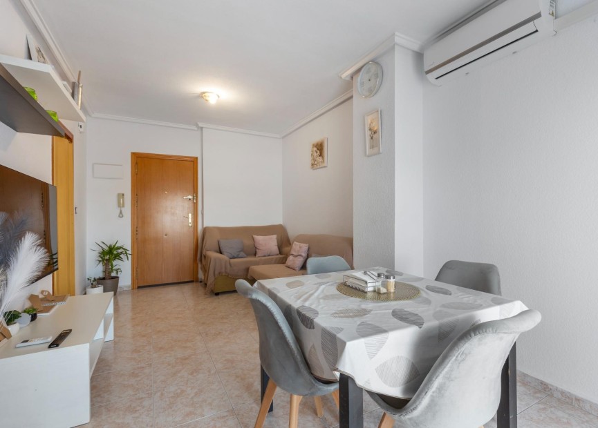 Herverkoop - Appartement / flat - Torrevieja - Nueva Torrevieja