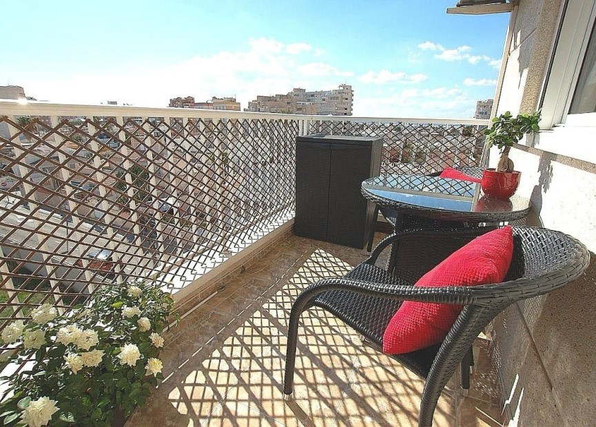 Herverkoop - Appartement / flat - Torrevieja - Parque las naciones