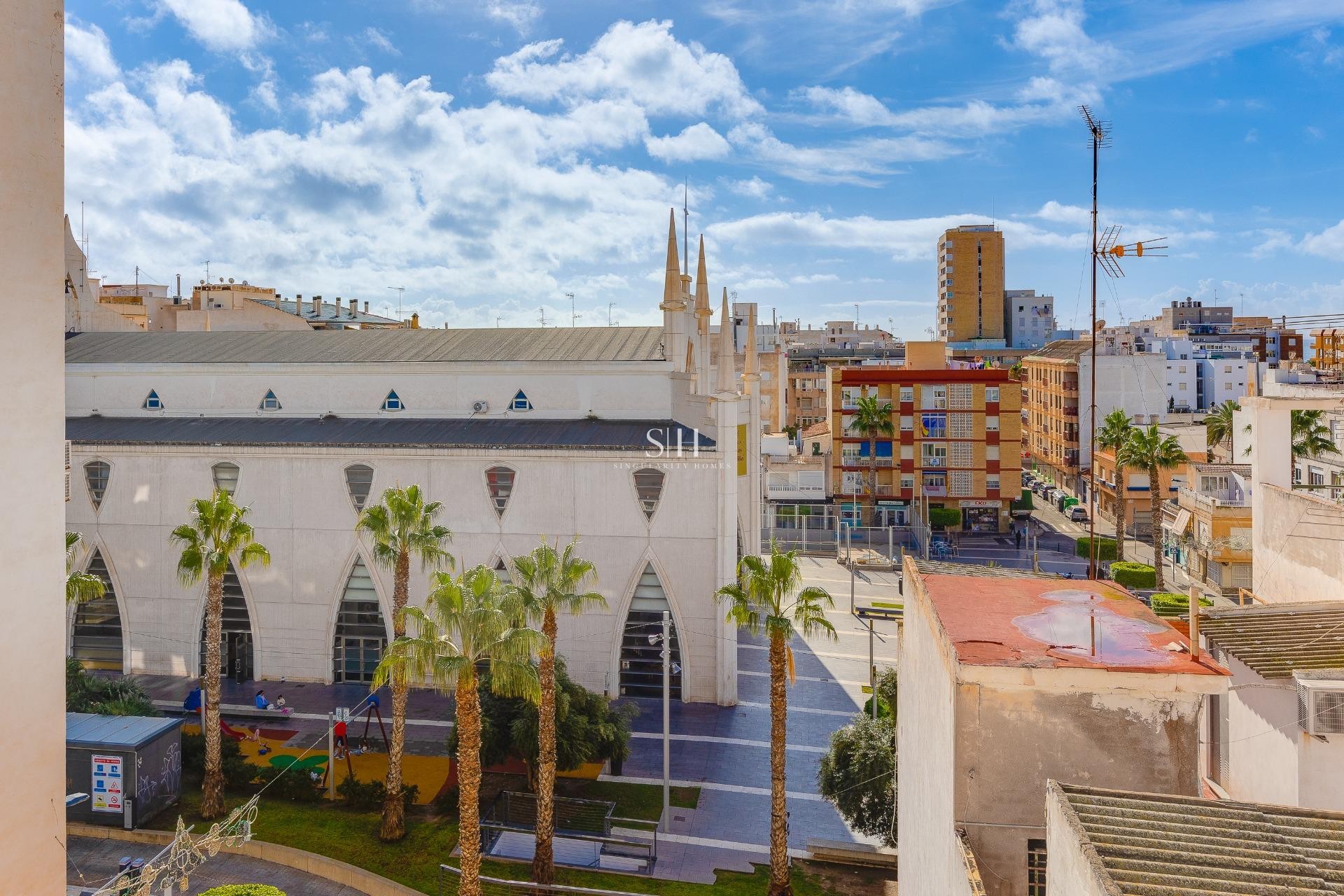 Herverkoop - Appartement / flat - Torrevieja - Paseo Maritimo