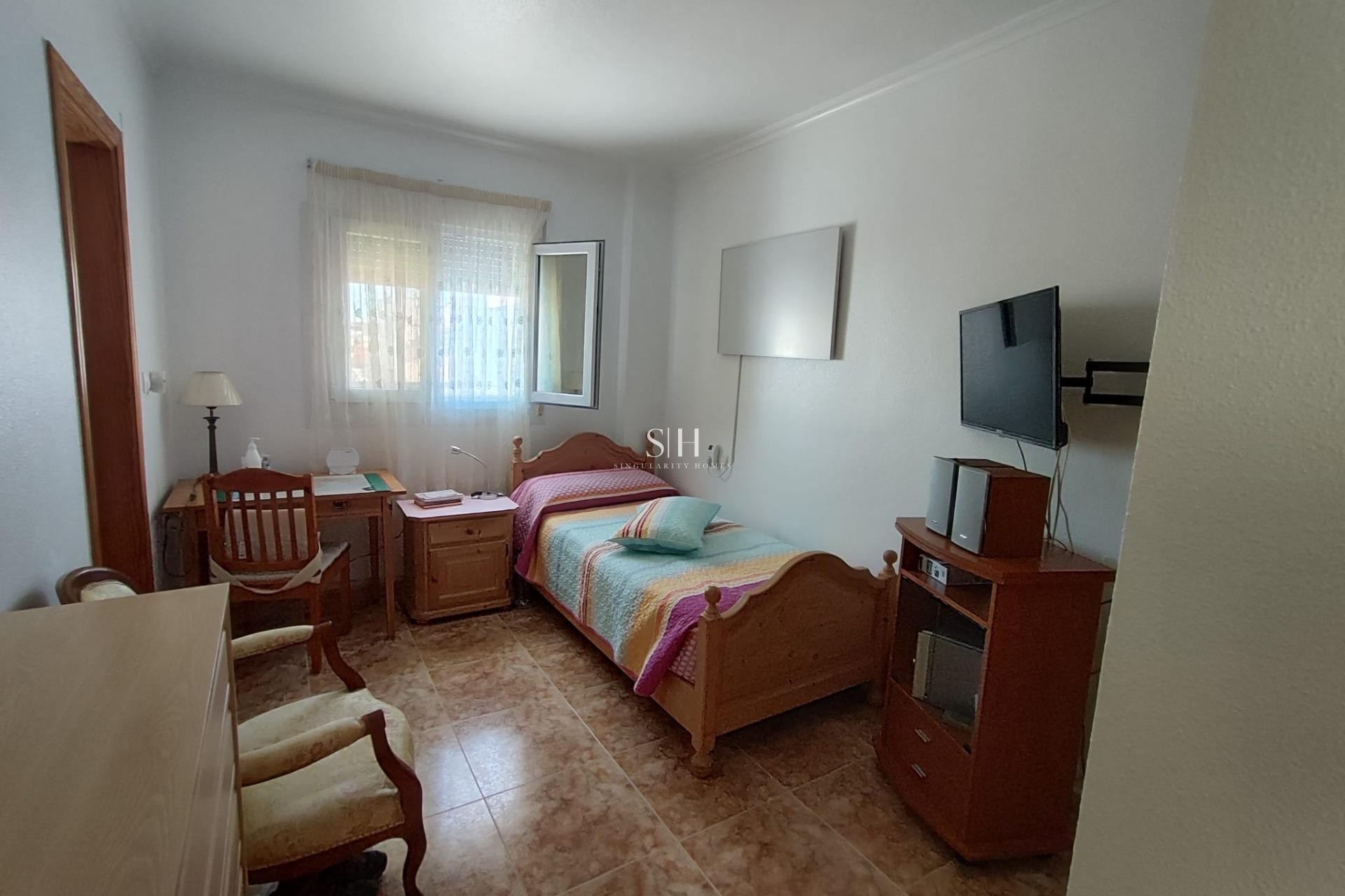Herverkoop - Appartement / flat - Torrevieja - Paseo Maritimo
