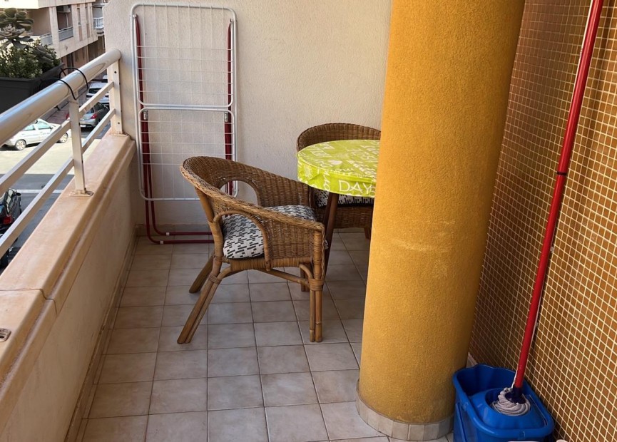 Herverkoop - Appartement / flat - Torrevieja - Playa de los Locos