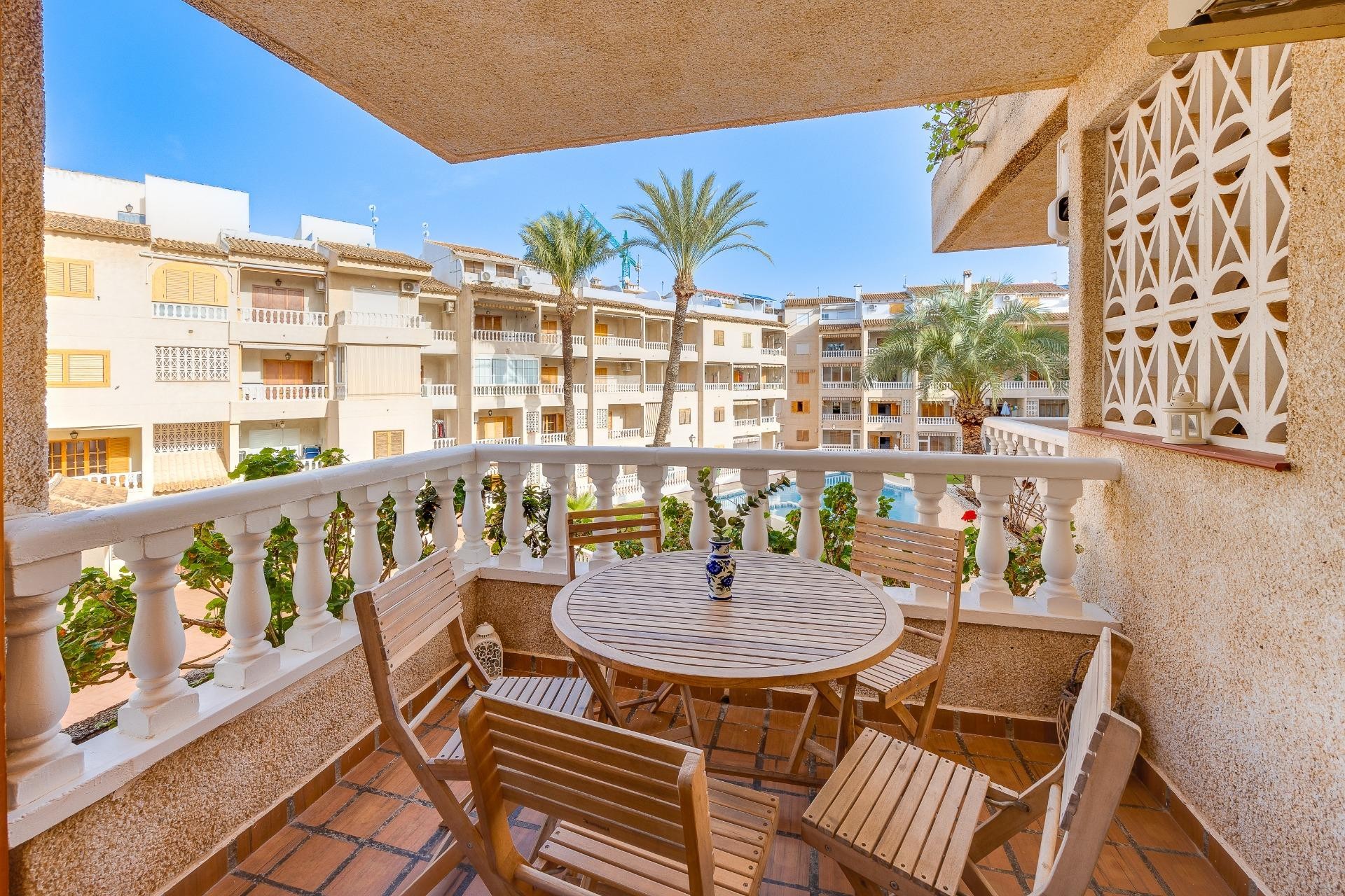 Herverkoop - Appartement / flat - Torrevieja - Playa de los Locos