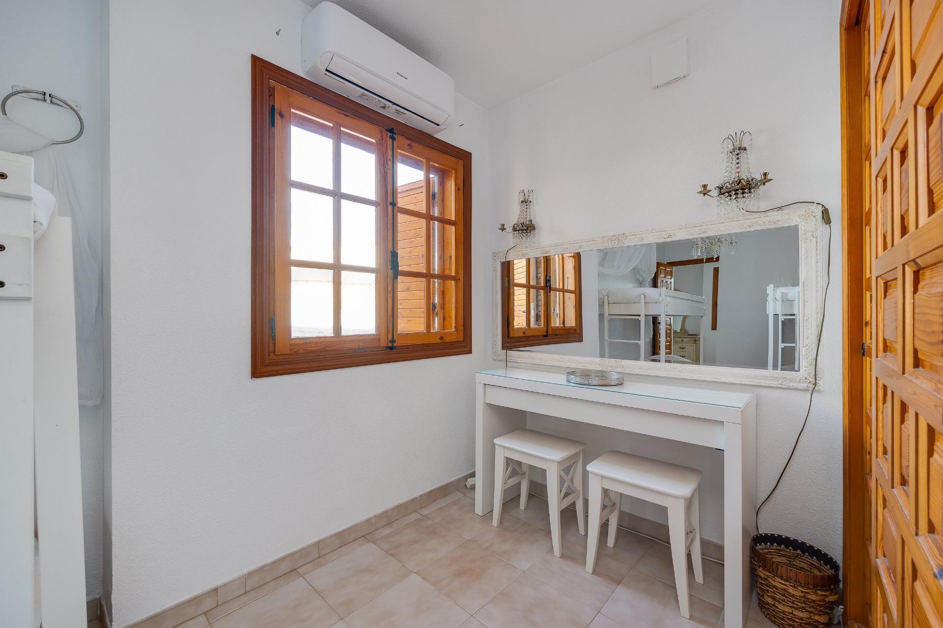 Herverkoop - Appartement / flat - Torrevieja - Playa de los Locos