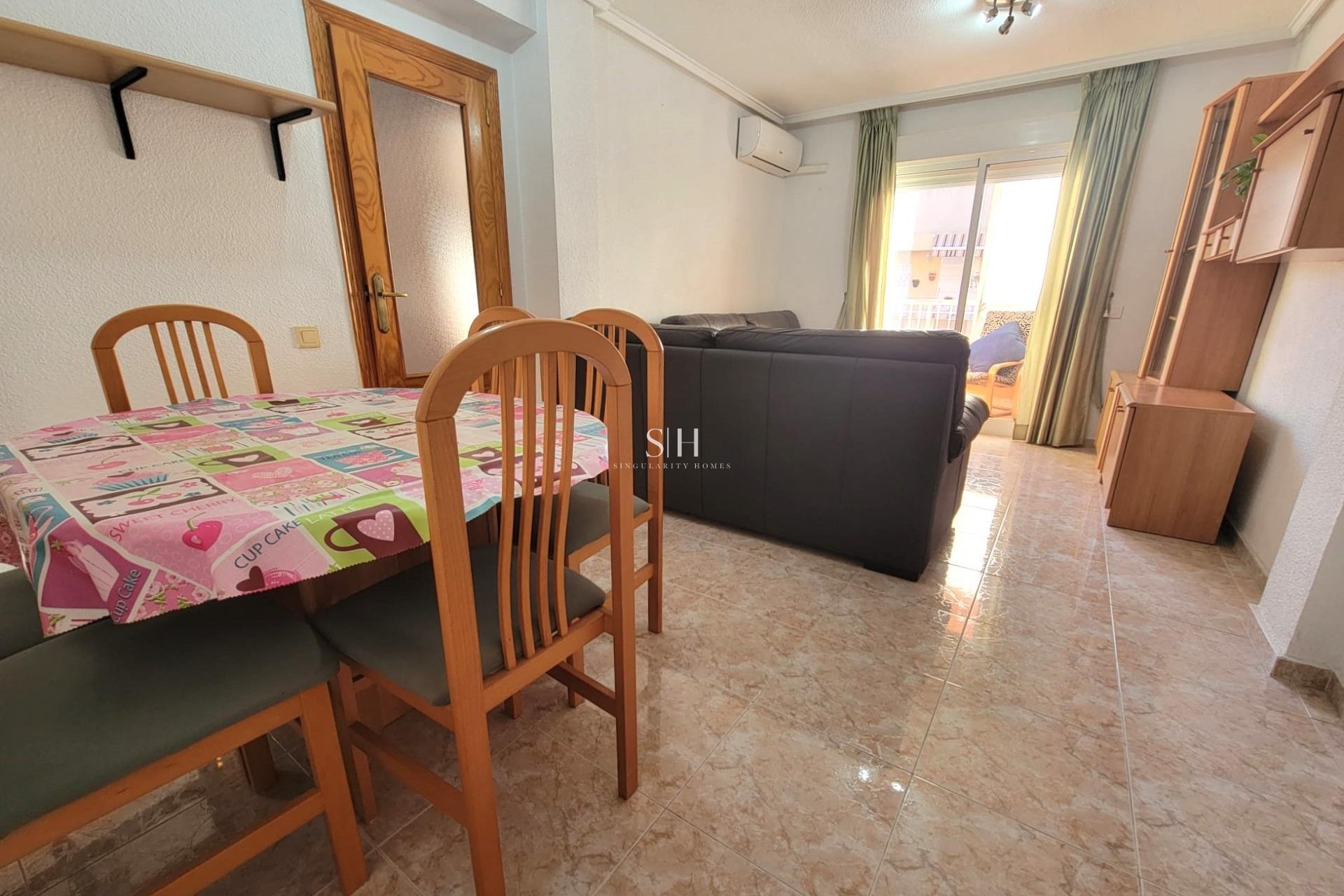 Herverkoop - Appartement / flat - Torrevieja - Playa de los Locos