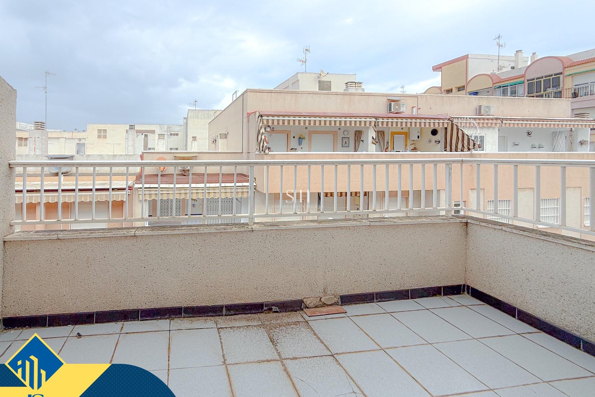 Herverkoop - Appartement / flat - Torrevieja - Playa de los locos