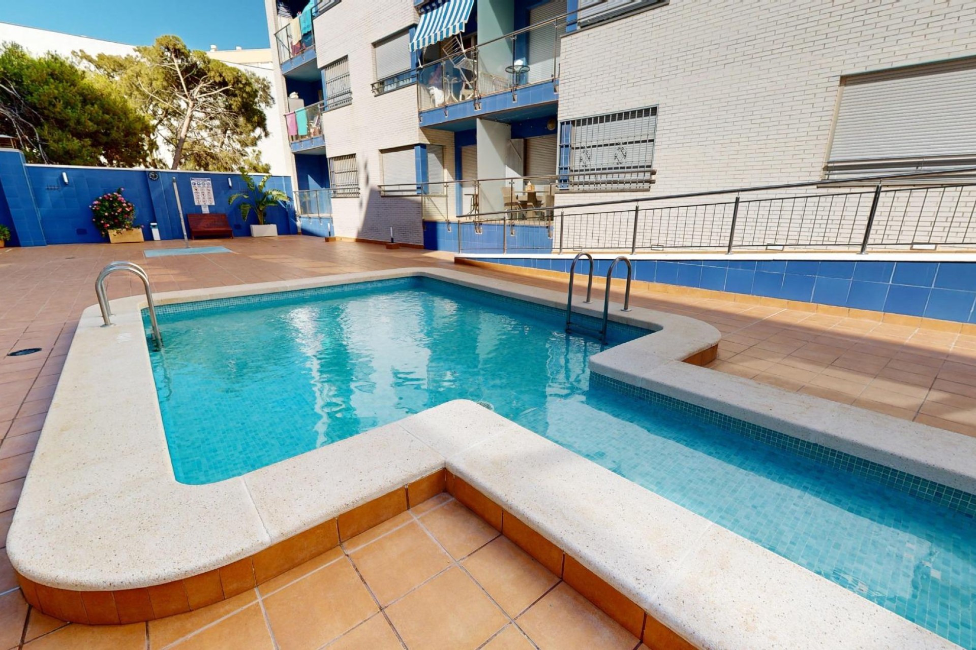 Herverkoop - Appartement / flat - Torrevieja - Playa de los Locos