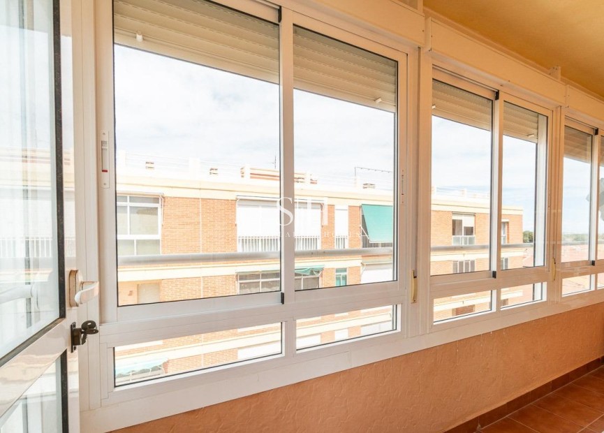 Herverkoop - Appartement / flat - Torrevieja - Playa de los Naufragos