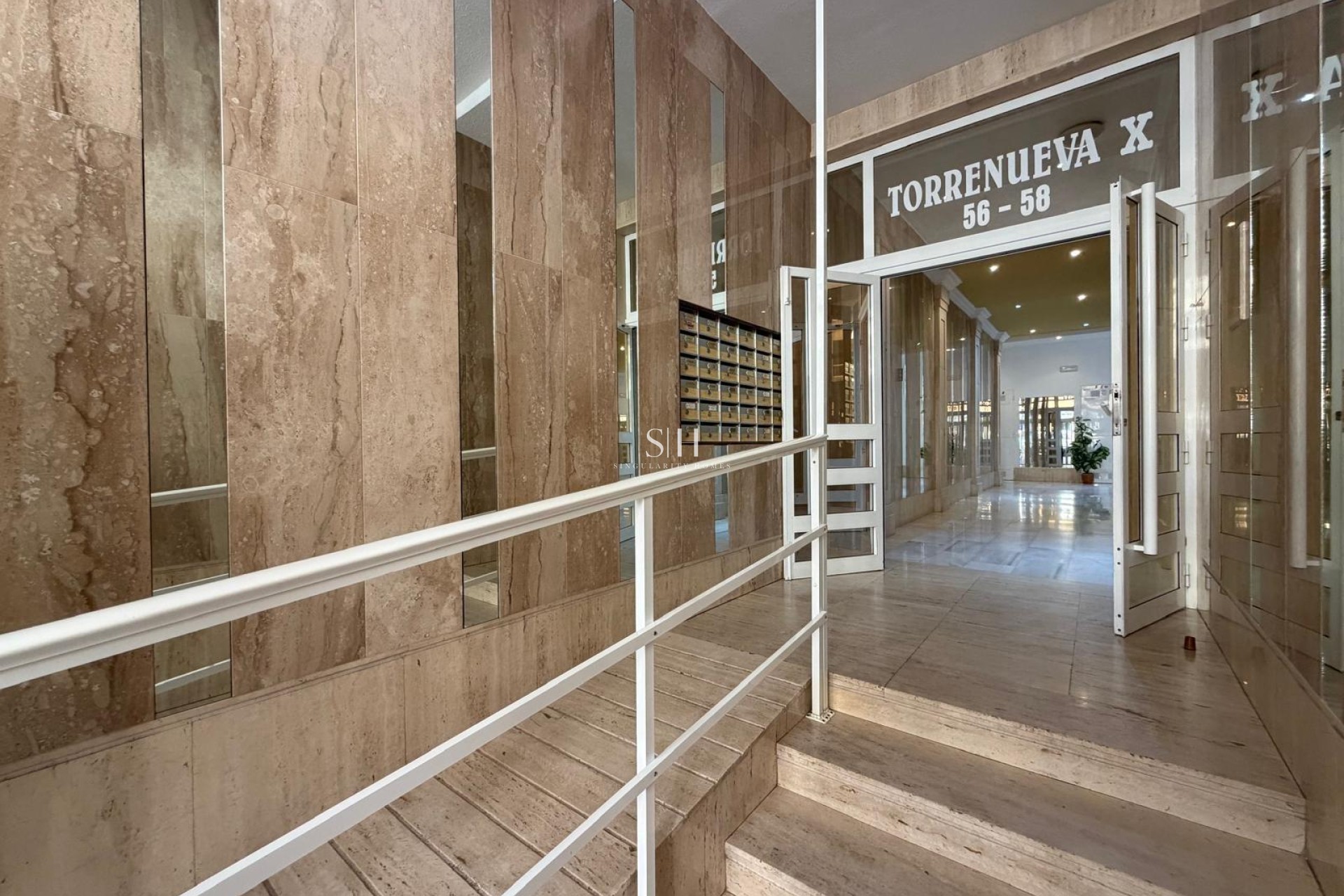 Herverkoop - Appartement / flat - Torrevieja - Playa del Cura