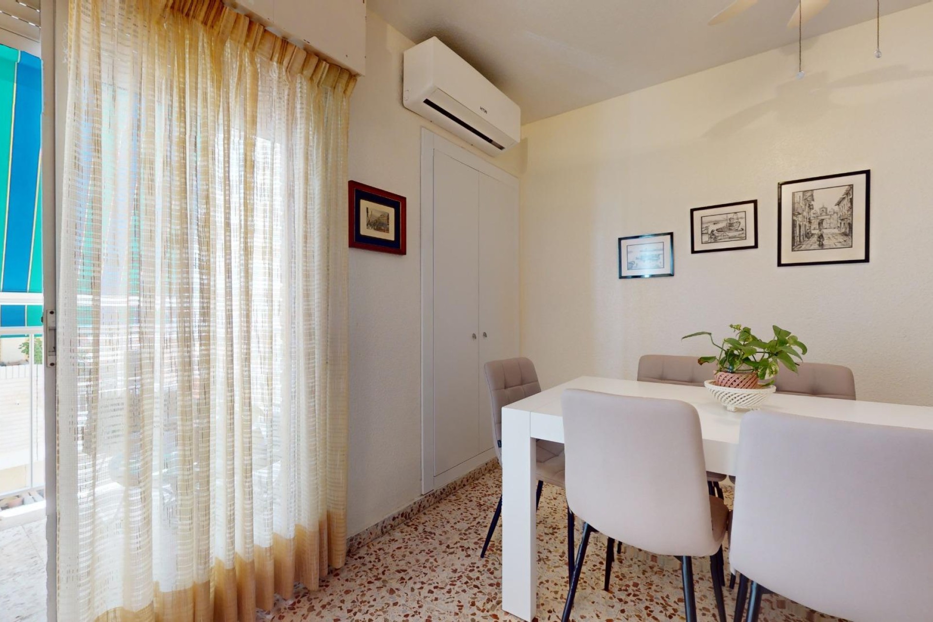 Herverkoop - Appartement / flat - Torrevieja - Playa del Cura