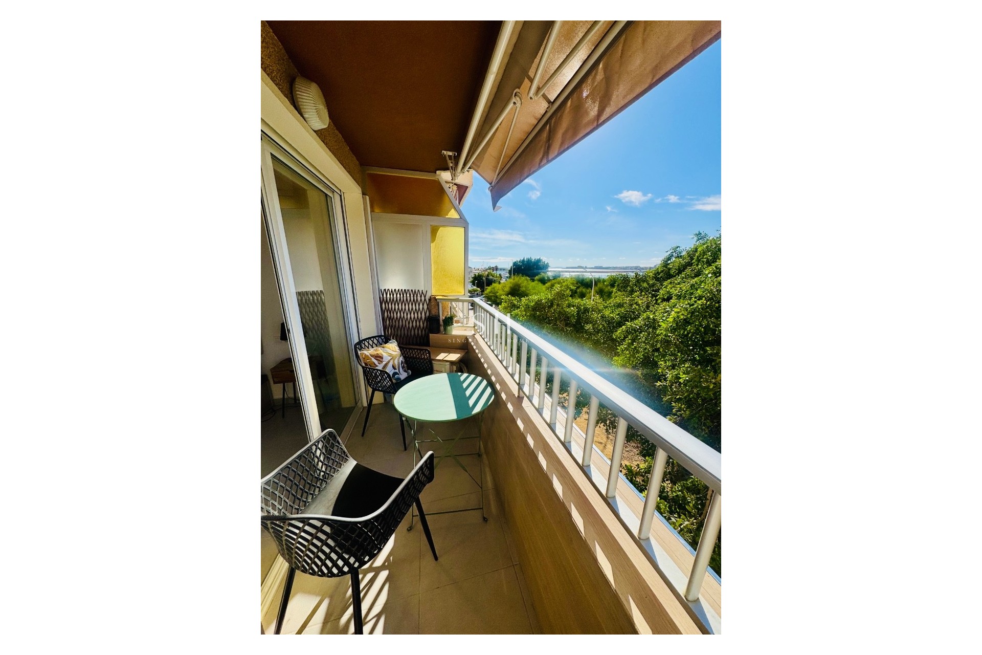 Herverkoop - Appartement / flat - Torrevieja - Puerto