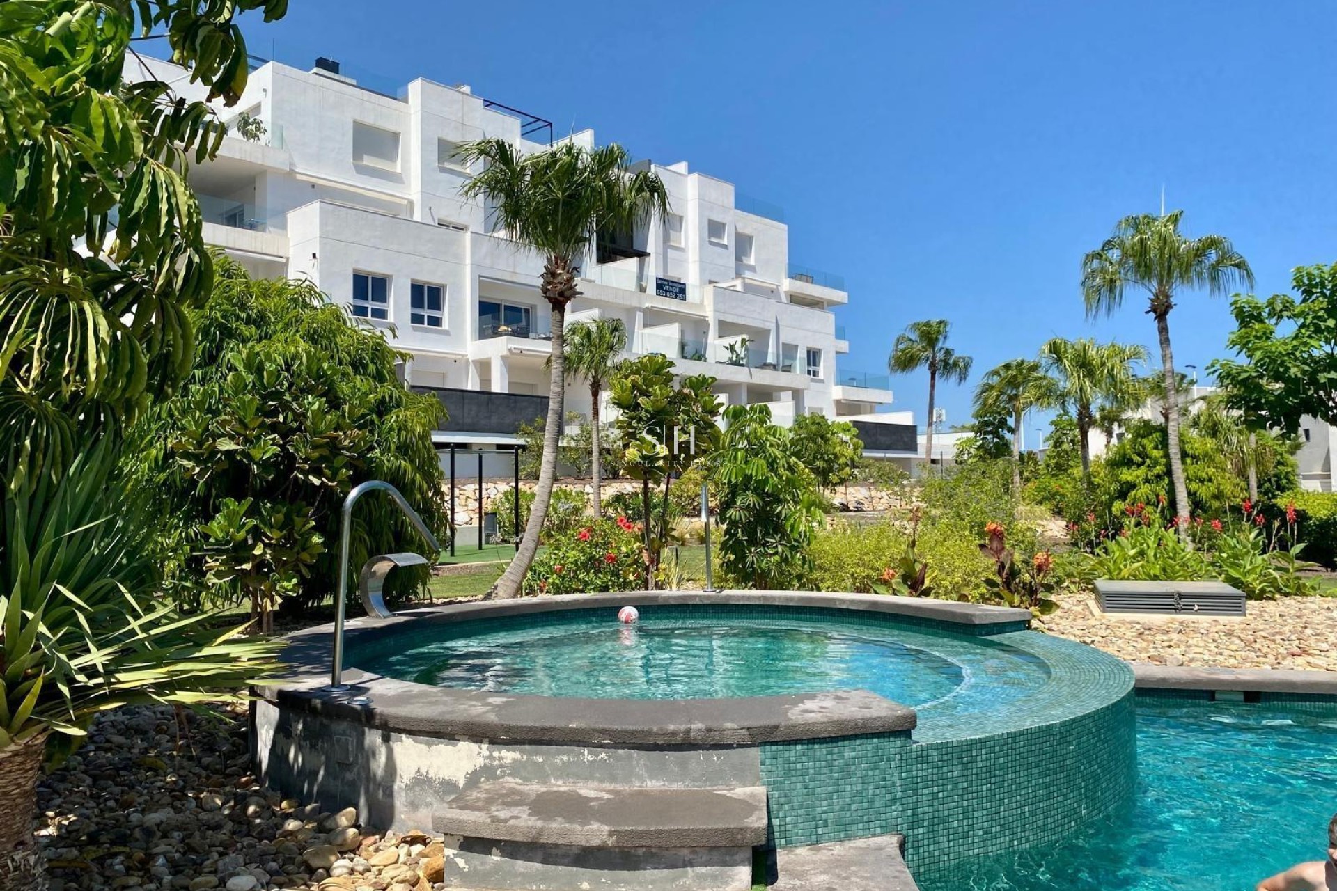 Herverkoop - Appartement / flat - Torrevieja - Punta prima