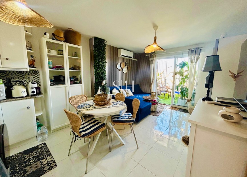 Herverkoop - Appartement / flat - Torrevieja - Torrevieja*