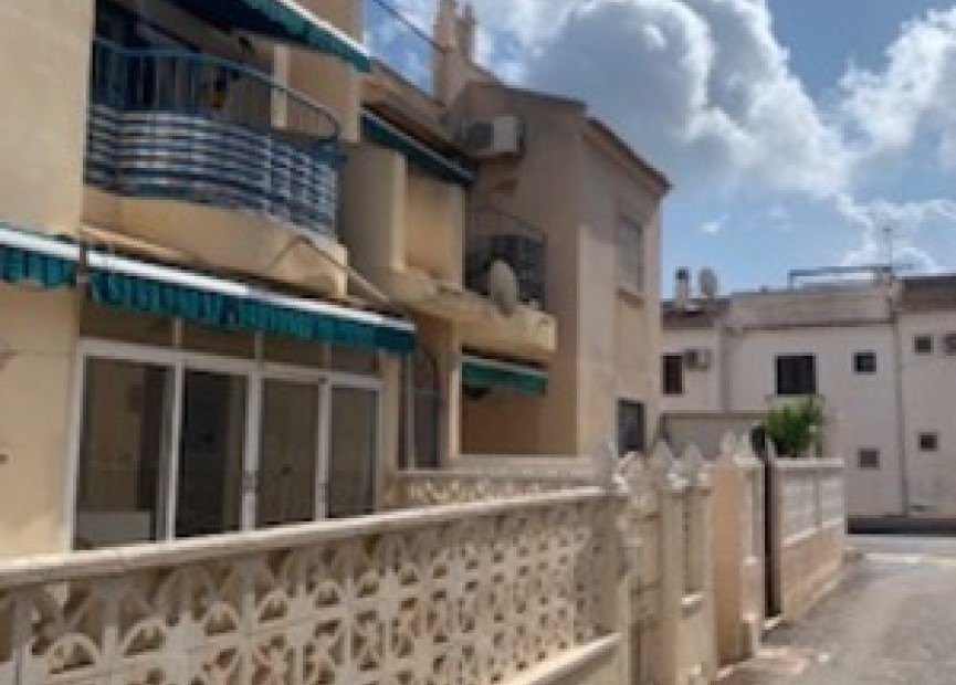 Herverkoop - Bungalow - La Siesta - Costa Blanca