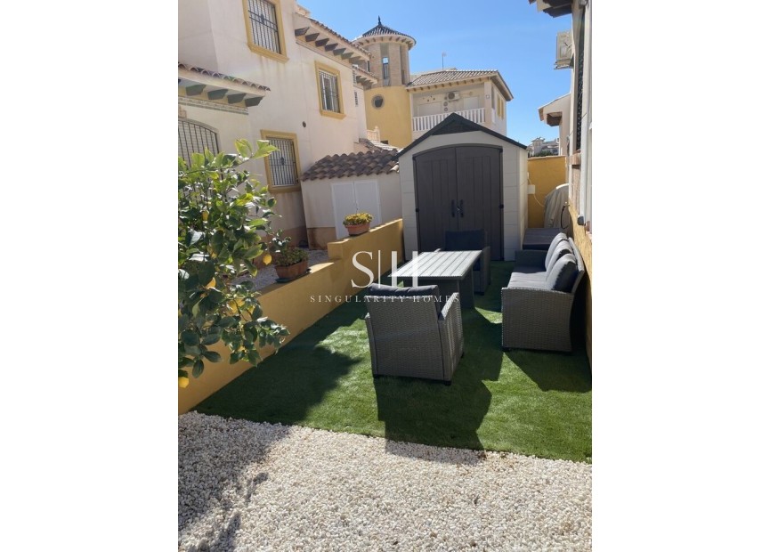 Herverkoop - Bungalow - Orihuela Costa - Costa Blanca