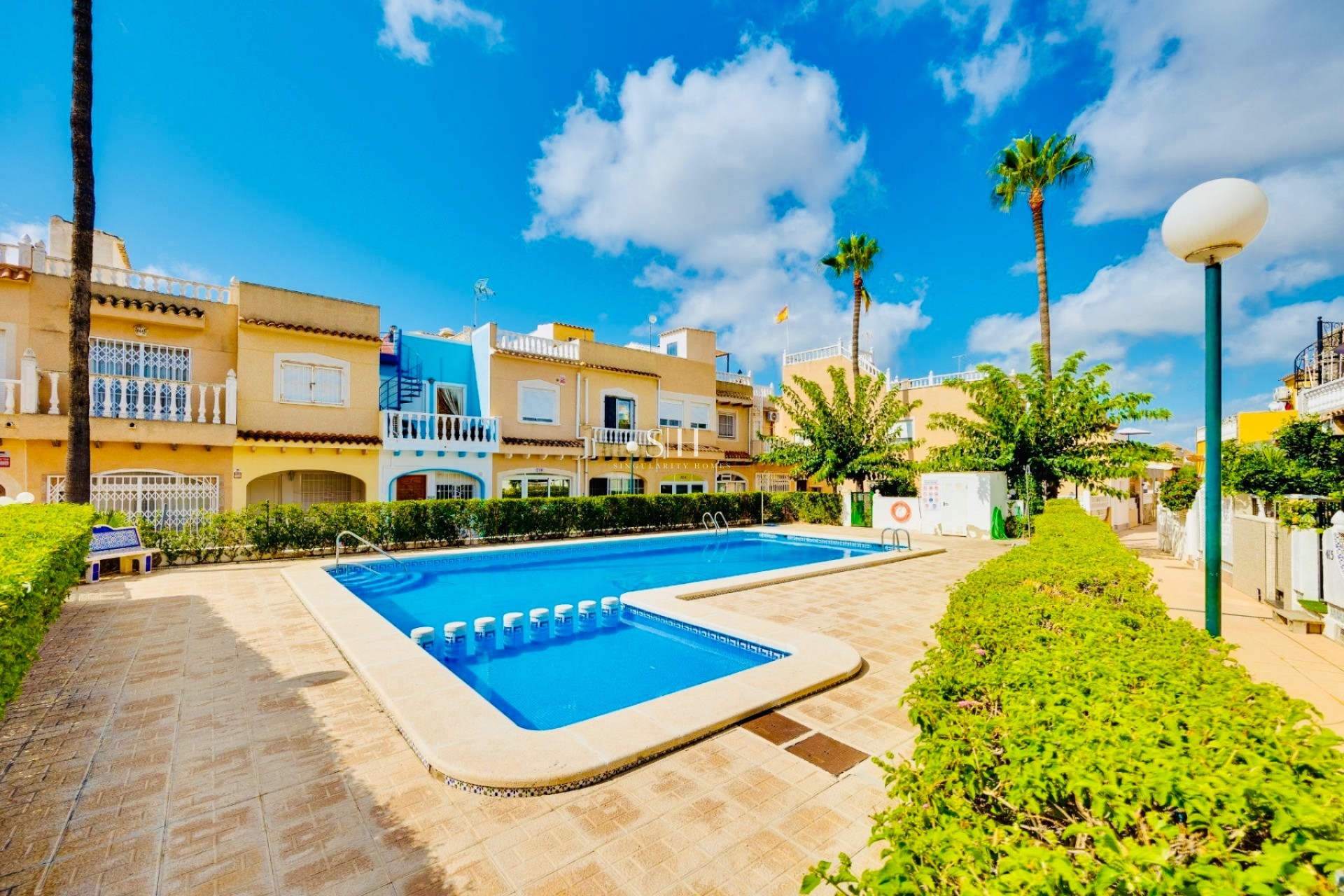 Herverkoop - Bungalow - Orihuela Costa - Los Almendros - La Florida