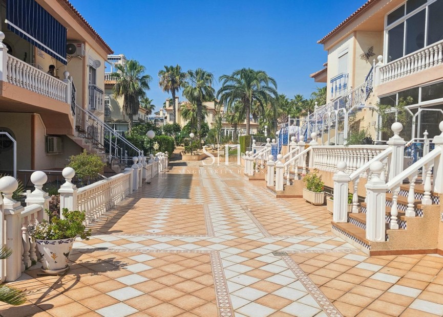 Herverkoop - Bungalow - Orihuela Costa - Los Altos