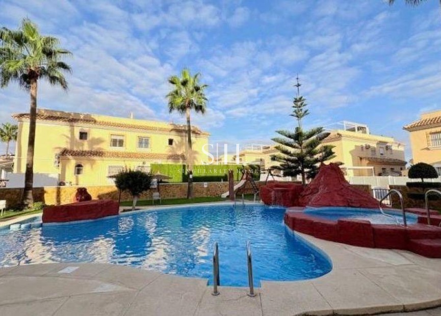 Herverkoop - Bungalow - Orihuela Costa - Los Dolses