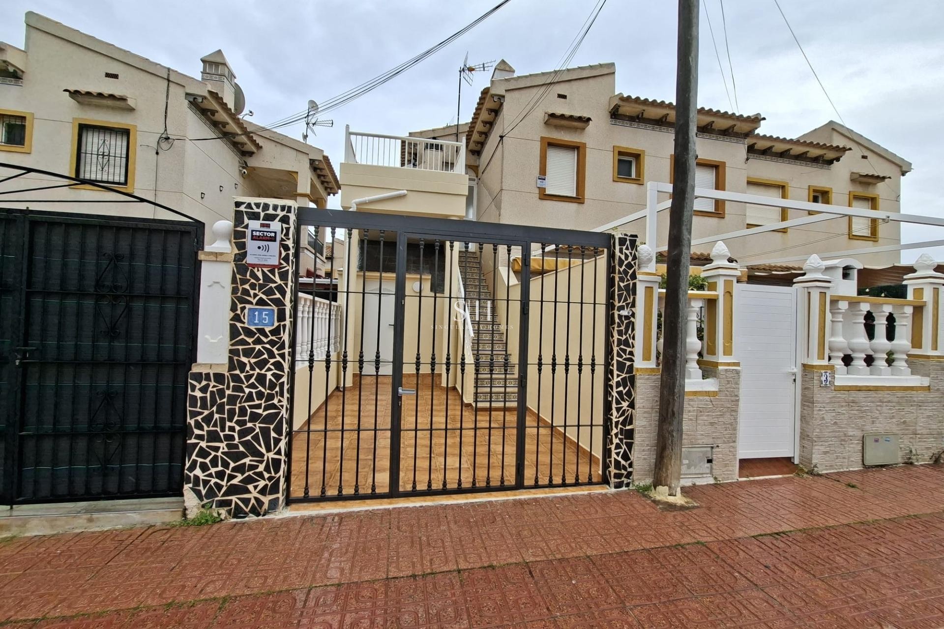 Herverkoop - Bungalow - Orihuela Costa - Punta Prima