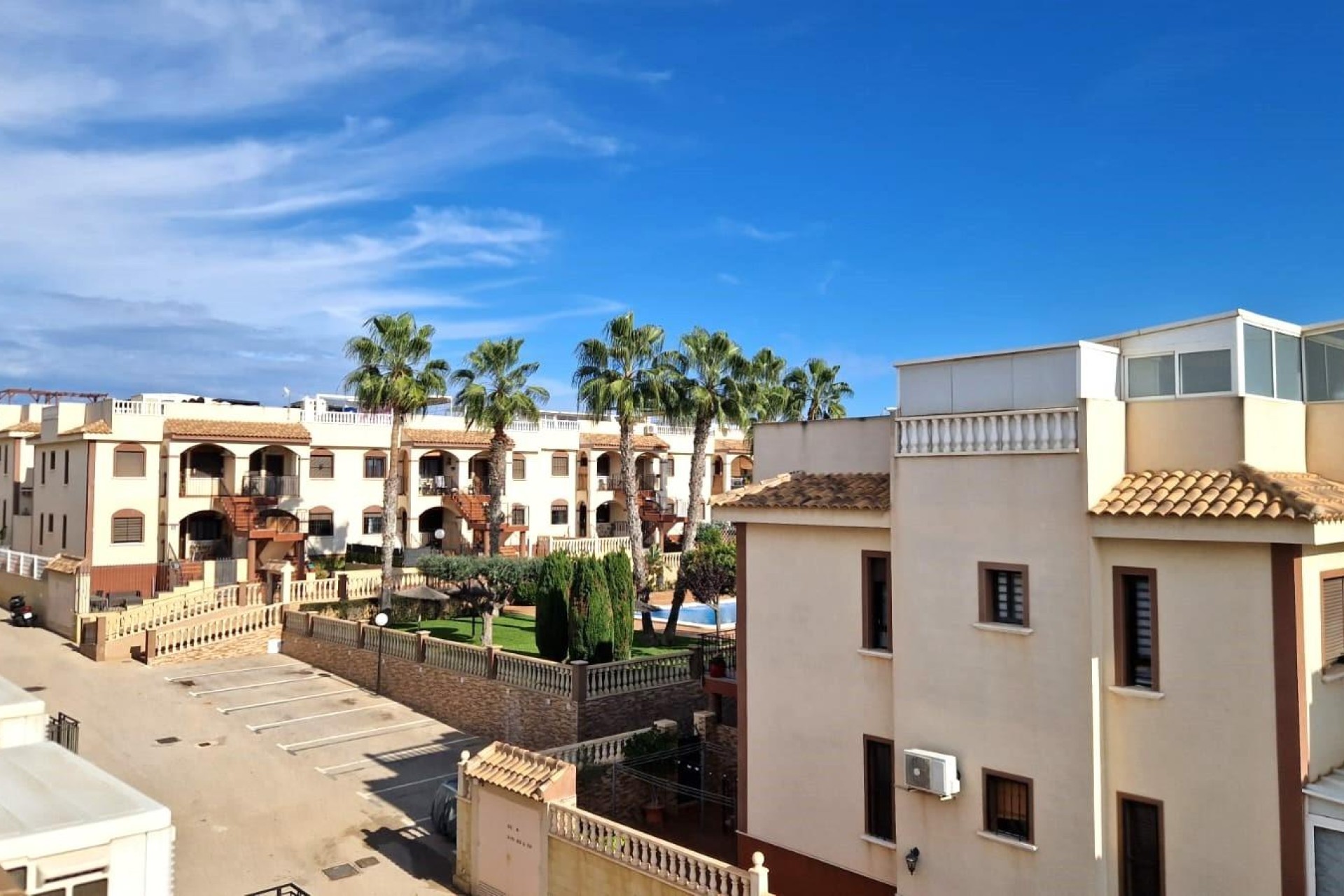 Herverkoop - Bungalow - Torrevieja - Aguas nuevas 1