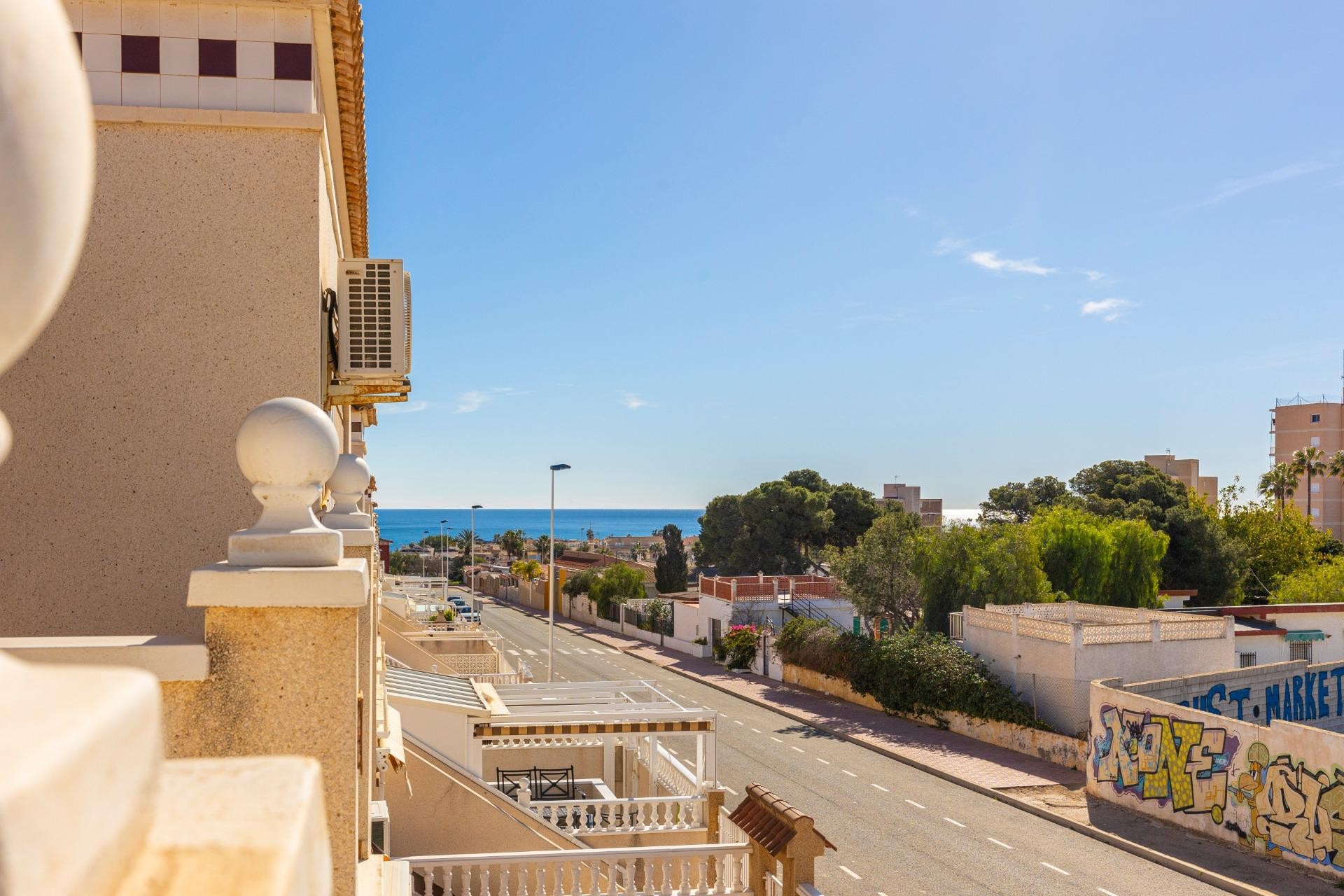 Herverkoop - Bungalow - Torrevieja - Aguas Nuevas 2