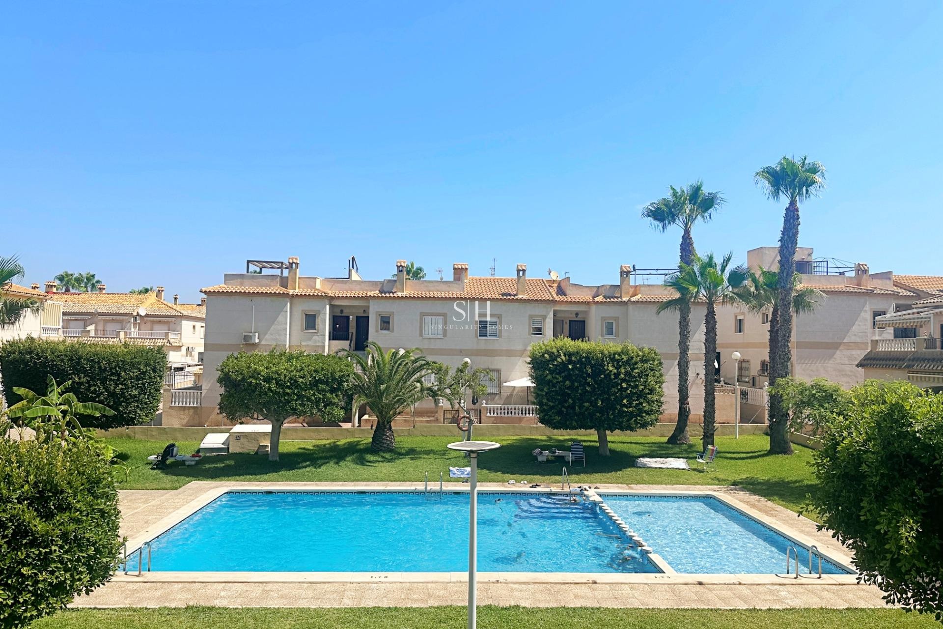 Herverkoop - Bungalow - Torrevieja - aguas nuevas