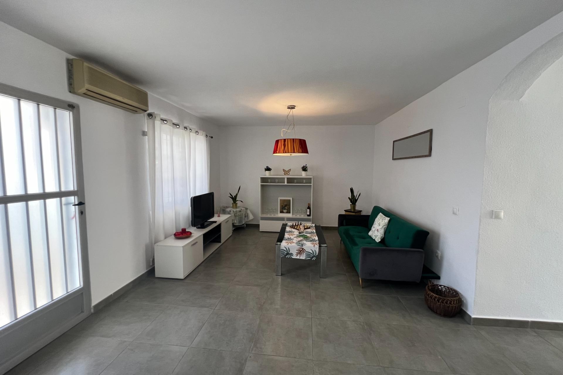 Herverkoop - Bungalow - Torrevieja - Calas Blanca