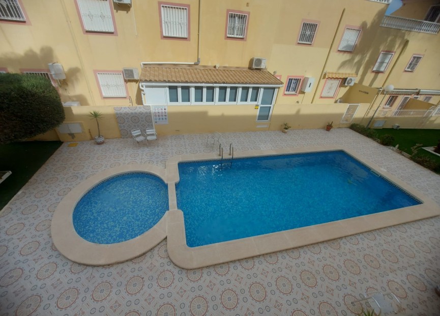 Herverkoop - duplex - Orihuela Costa - Costa Blanca