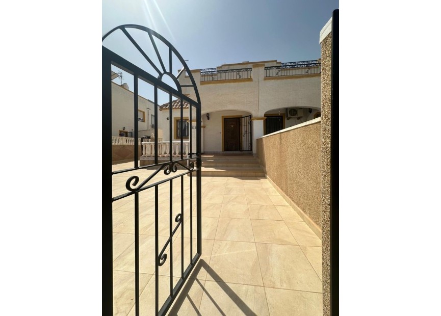 Herverkoop - duplex - Orihuela Costa - Costa Blanca