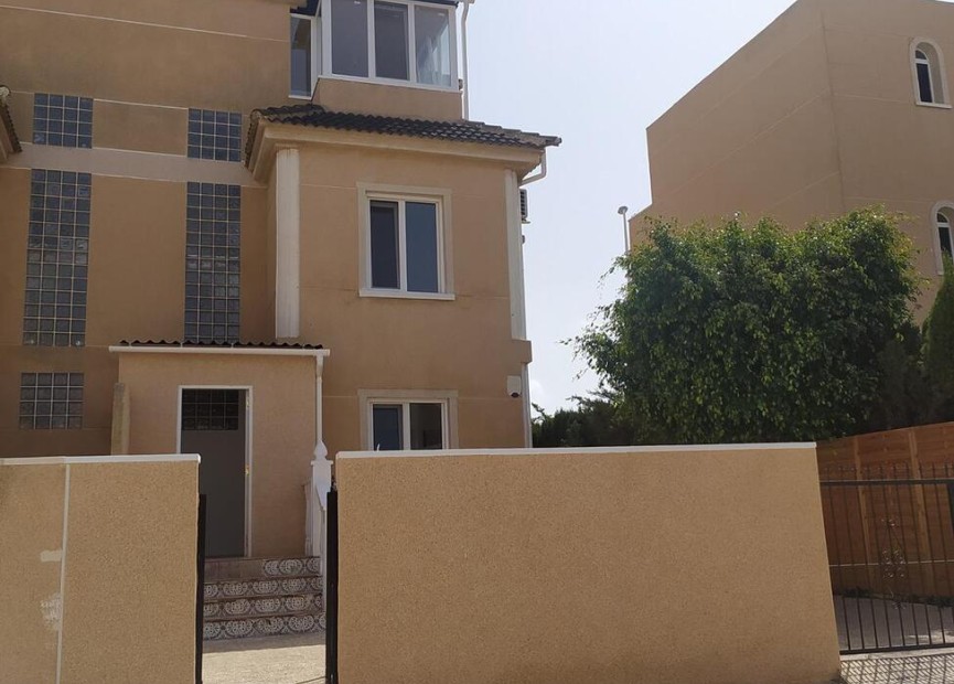 Herverkoop - duplex - Orihuela Costa - La Zenia