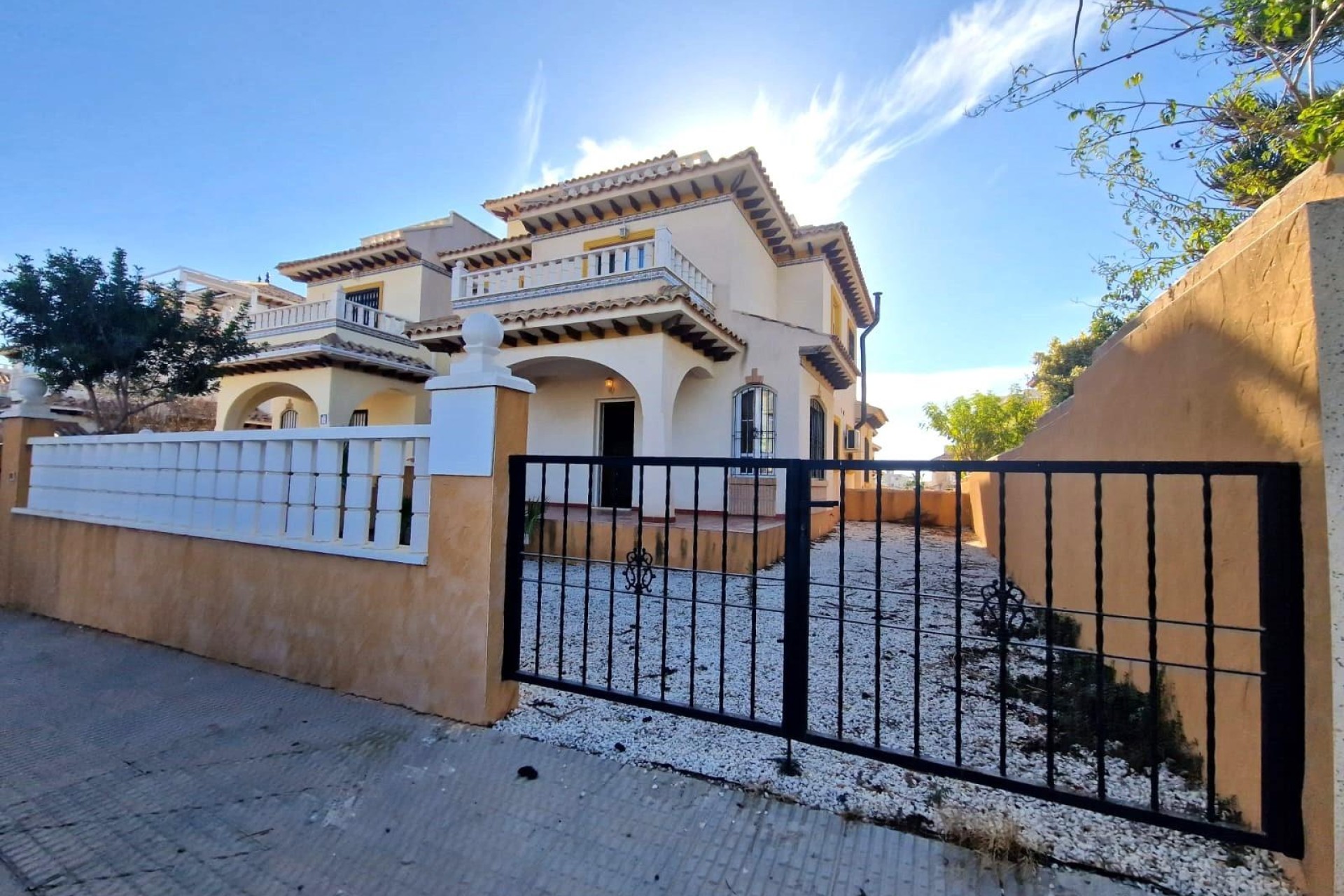 Herverkoop - duplex - Orihuela Costa - Montezenia