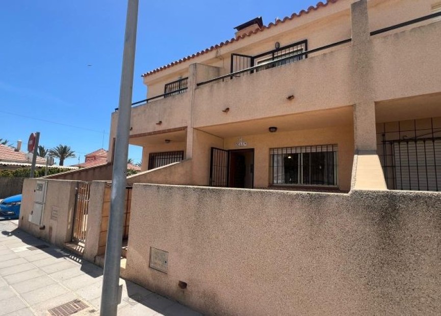 Herverkoop - duplex - Torre de la Horadada - Costa Blanca