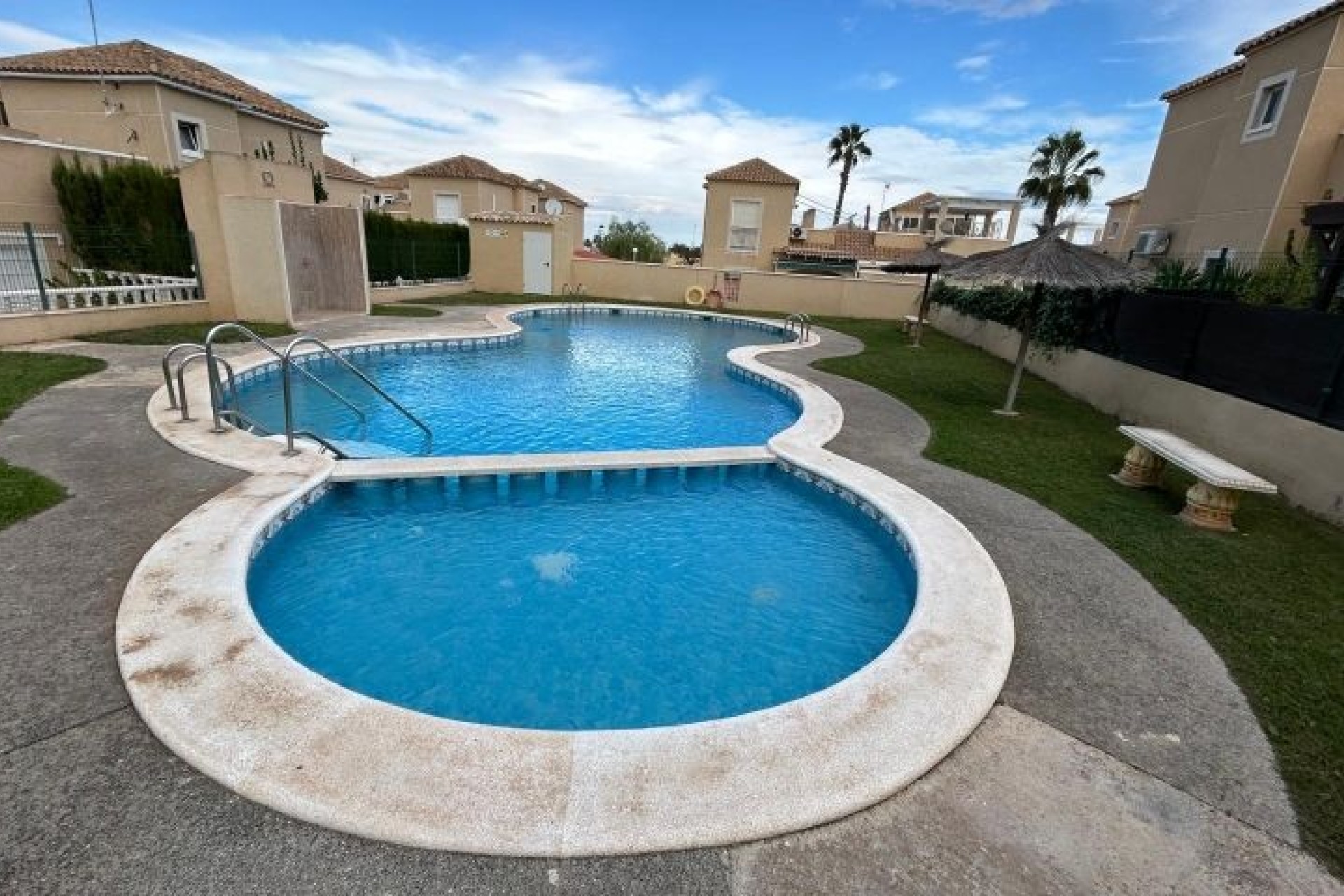 Herverkoop - duplex - Torrevieja - Costa Blanca