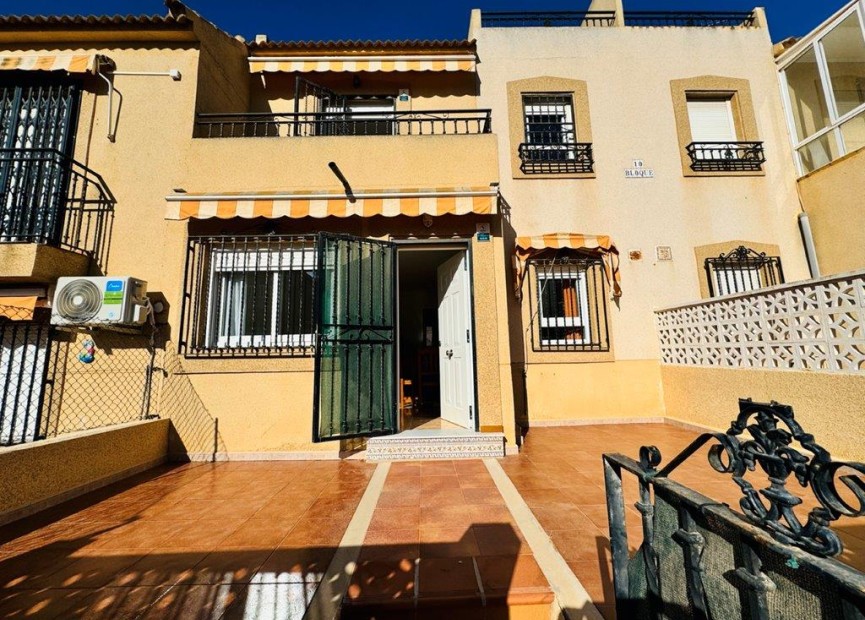 Herverkoop - duplex - Torrevieja - Costa Blanca