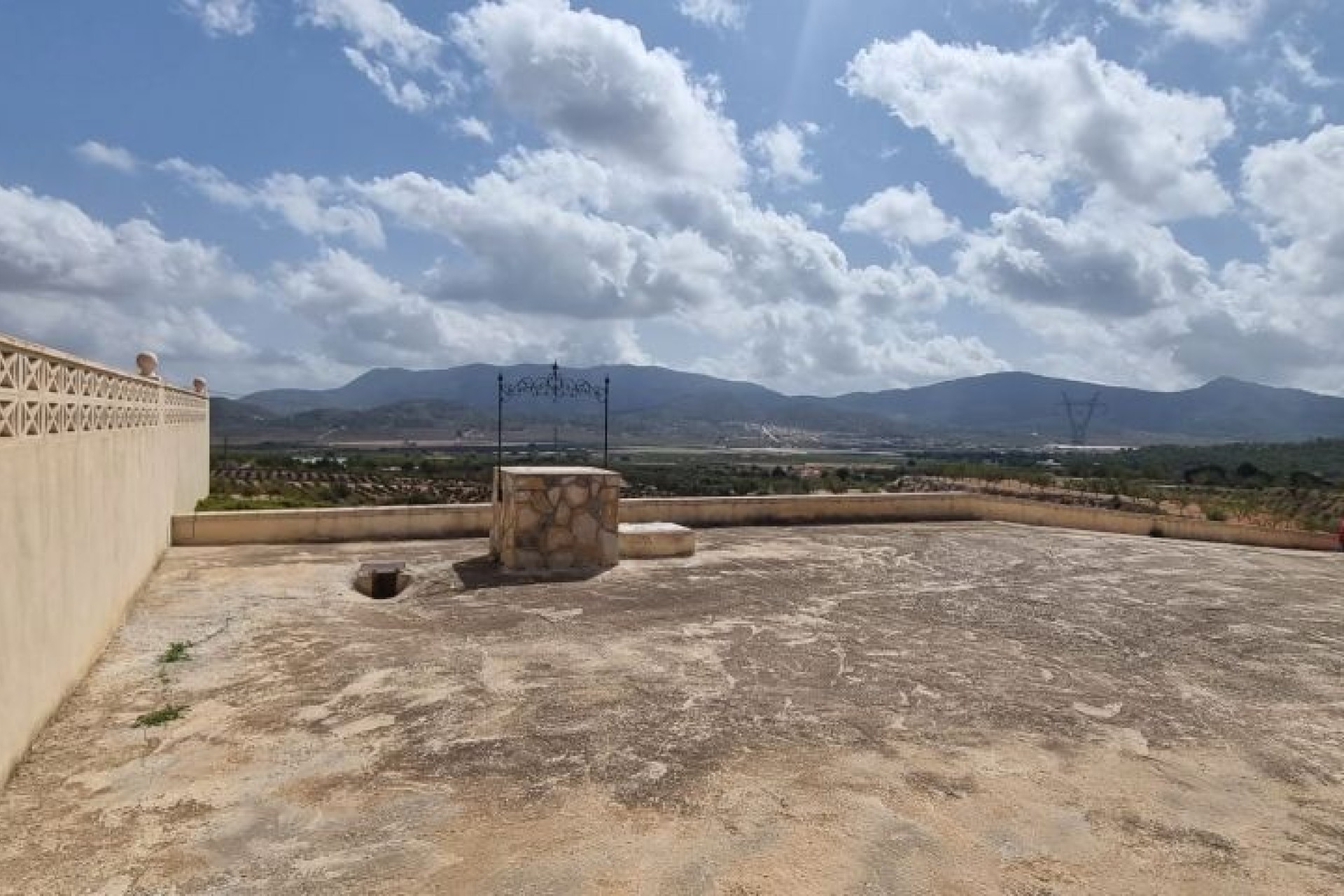 Herverkoop - Finca - Hondón de las Nieves - Inland