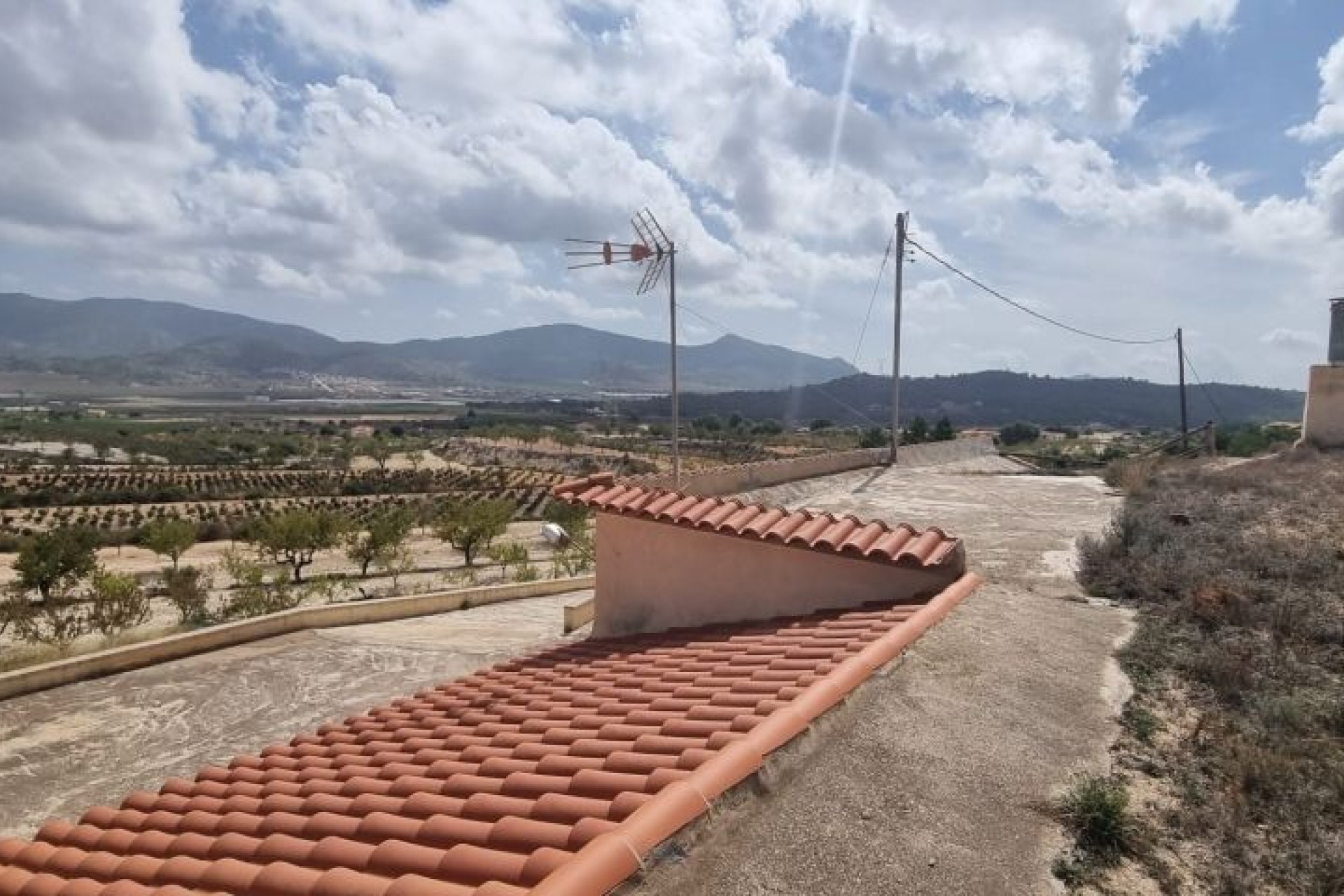 Herverkoop - Finca - Hondón de las Nieves - Inland