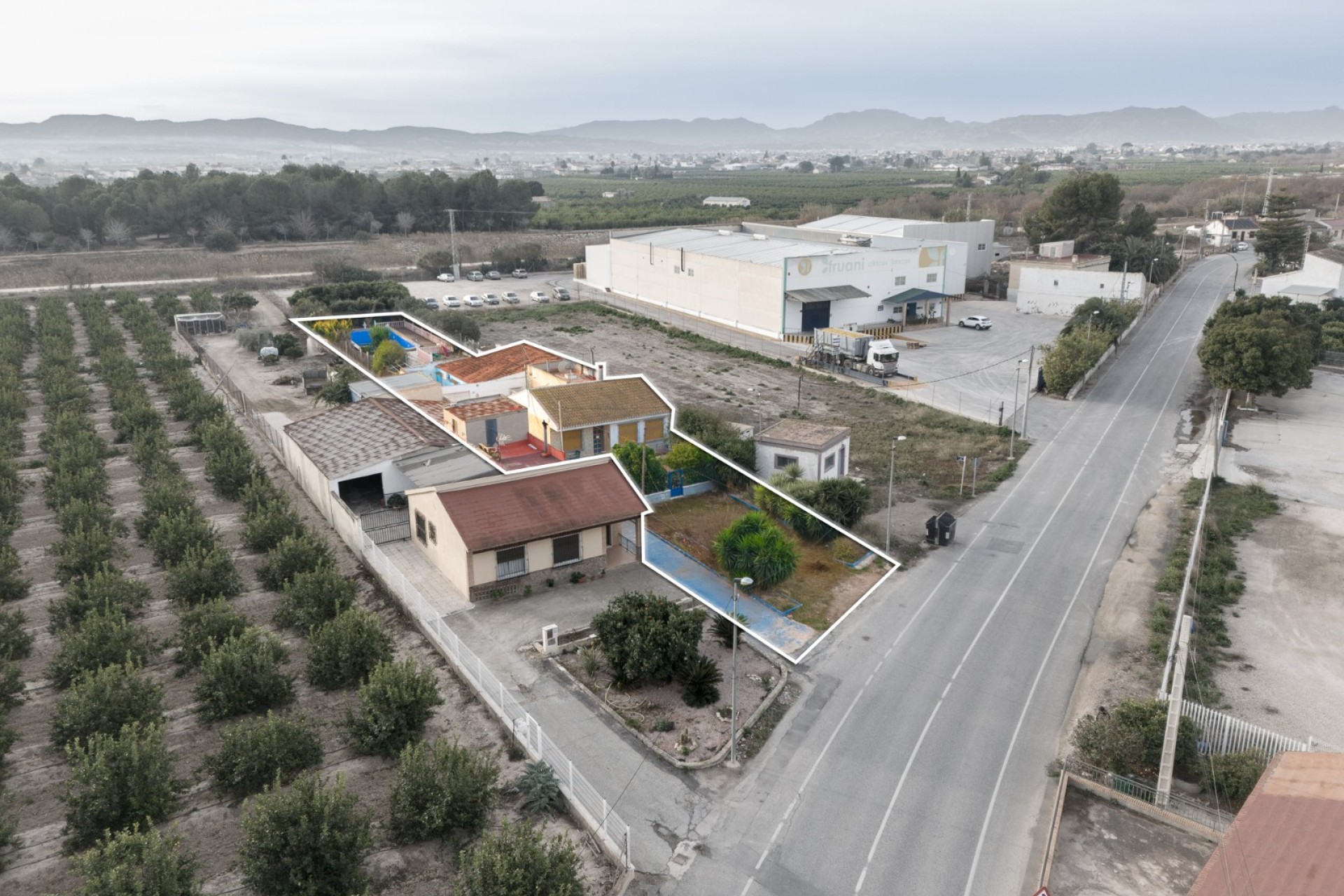 Herverkoop - Finca - Orihuela - Inland