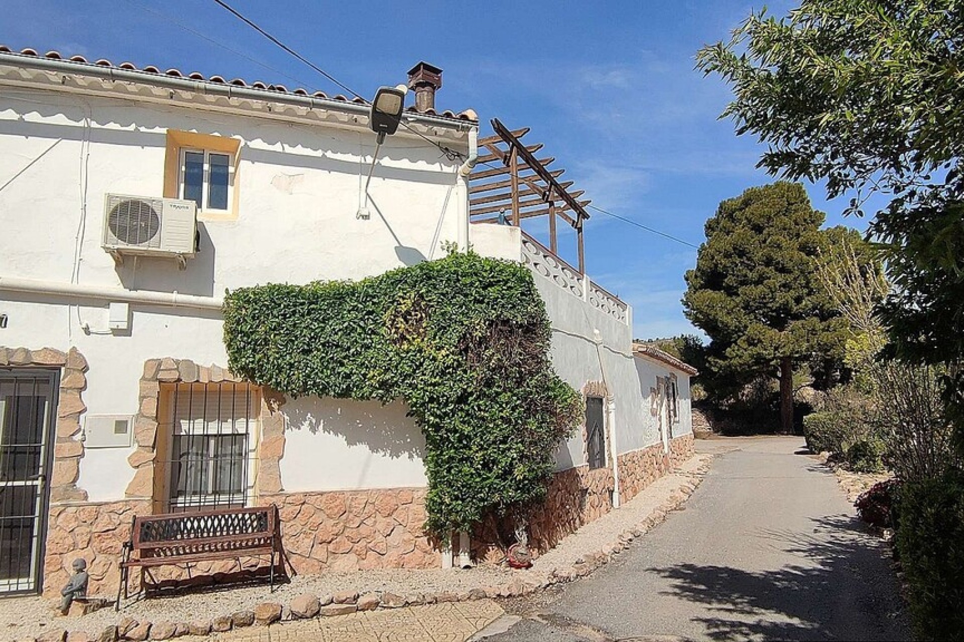 Herverkoop - Finca - Pinoso - Inland