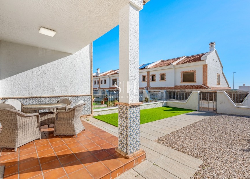 Herverkoop - Huis - San Miguel de Salinas - Inland