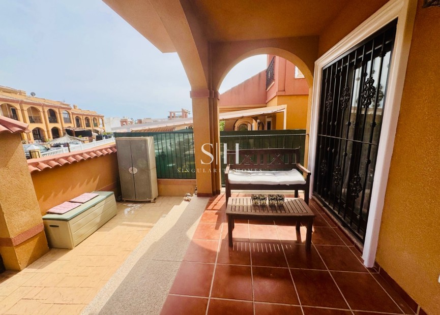 Herverkoop - Huis - Torrevieja - aguas nuevas