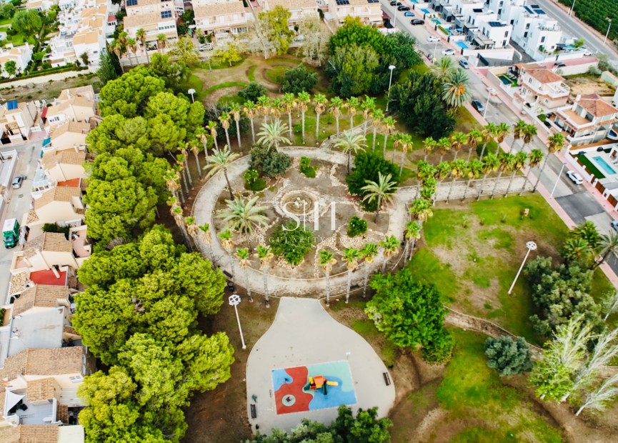 Herverkoop - Huis - Torrevieja - Los altos