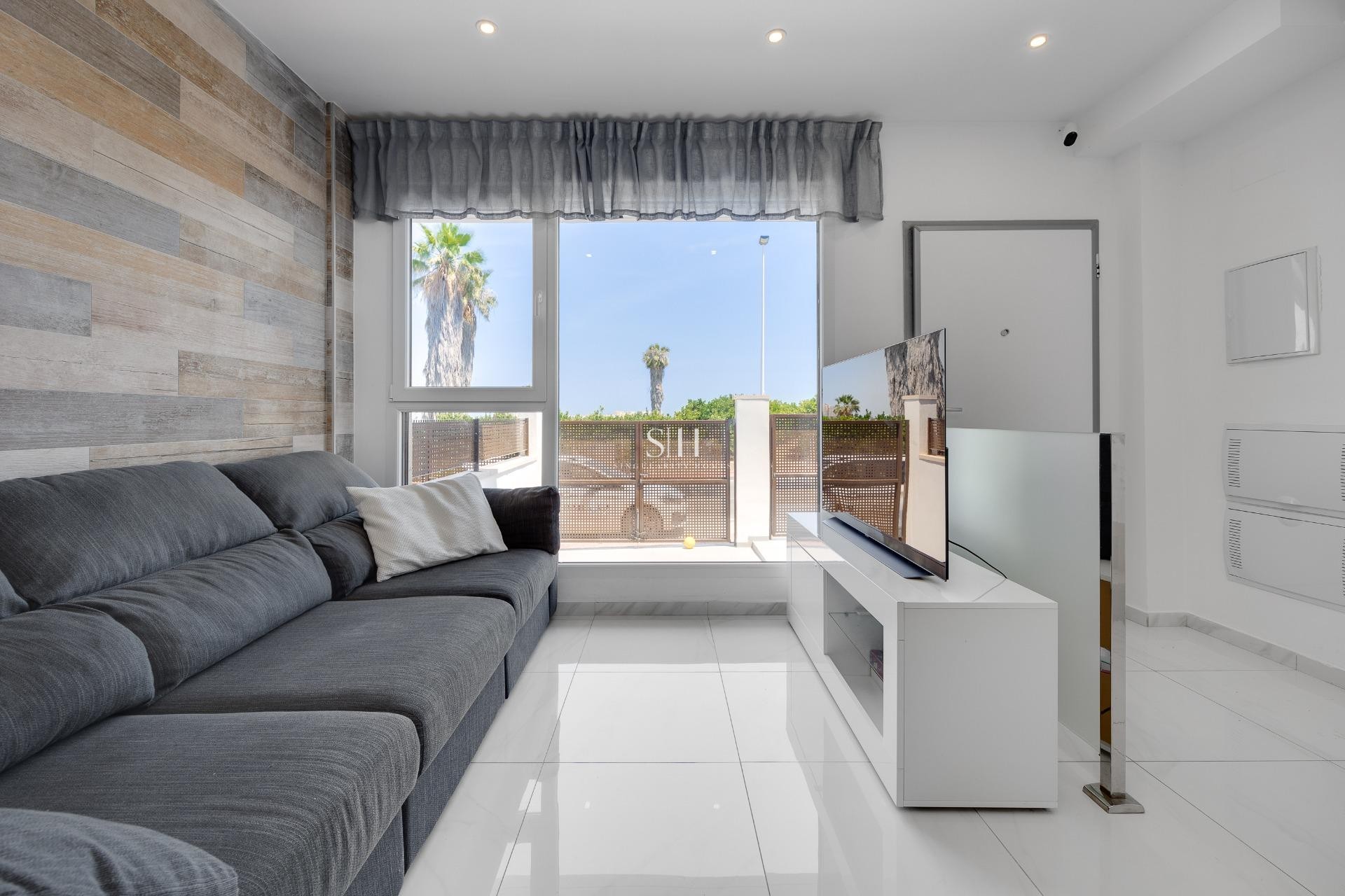 Herverkoop - Huis - Torrevieja - Los balcones