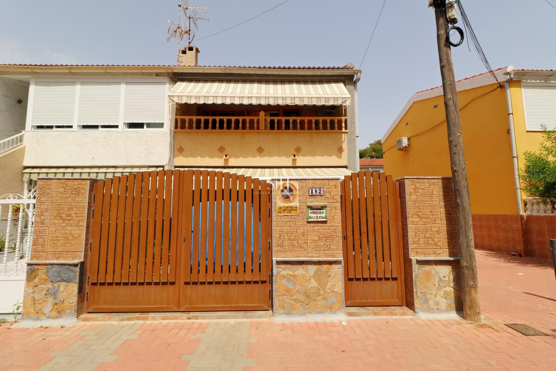 Herverkoop - Huis - Torrevieja - Playa De Los Naufragos