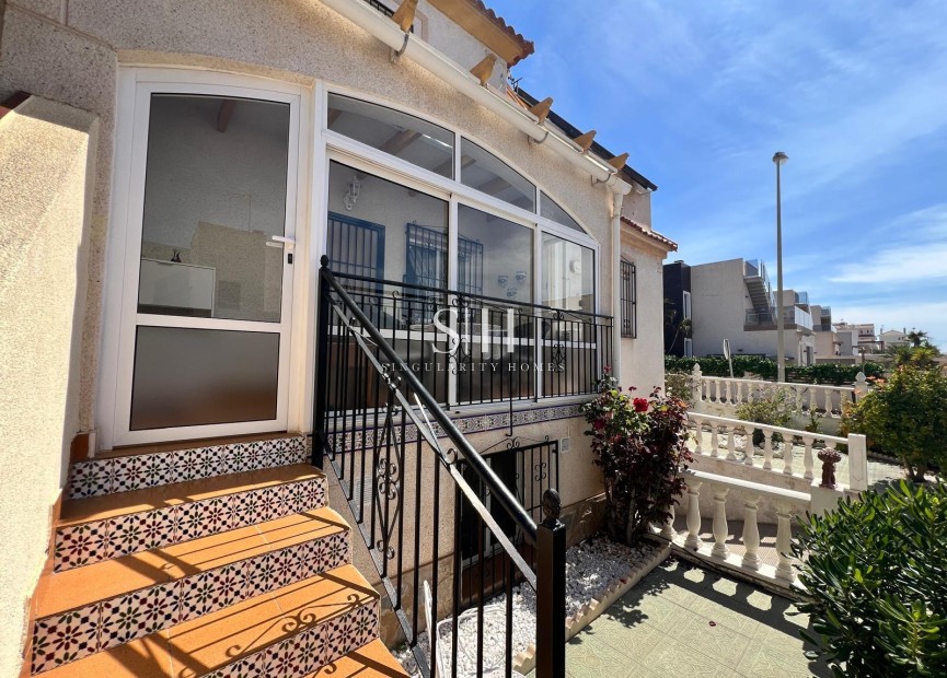Herverkoop - Huis - Torrevieja - Torre la mata