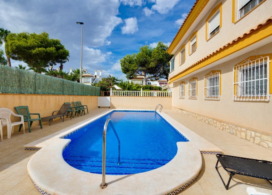 Herverkoop - Semi Detached - Orihuela Costa - Villamartín