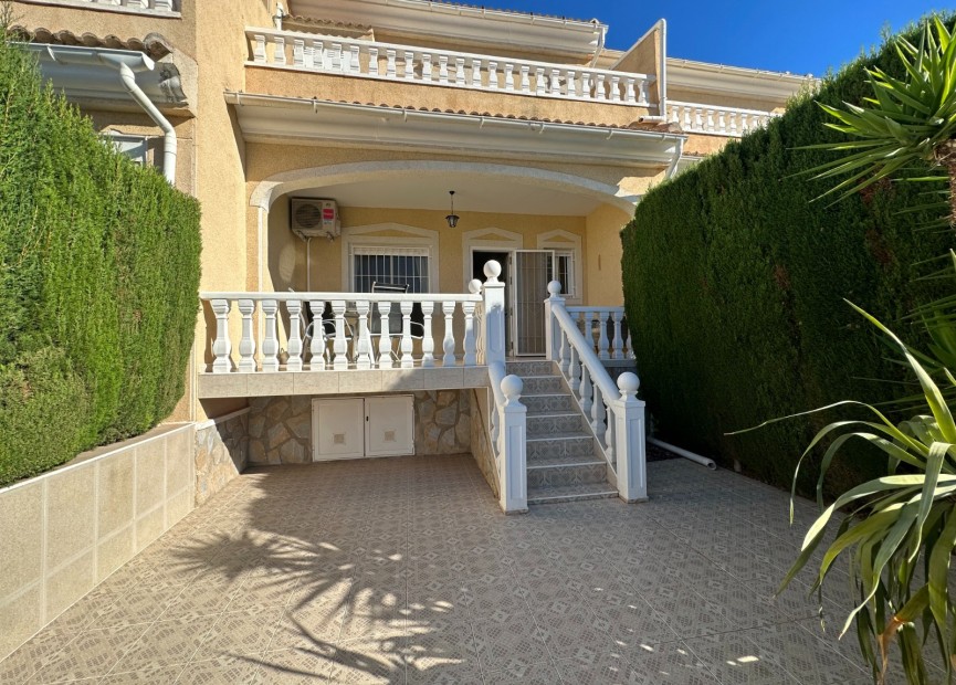 Herverkoop - Town House - Ciudad quesada - Costa Blanca