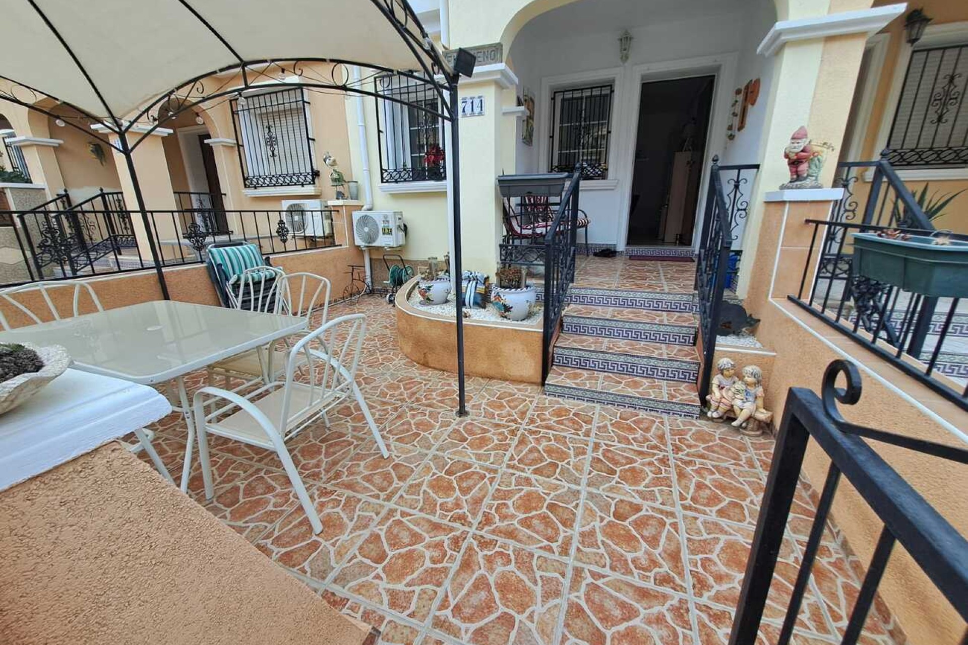 Herverkoop - Town House - Orihuela Costa - Costa Blanca