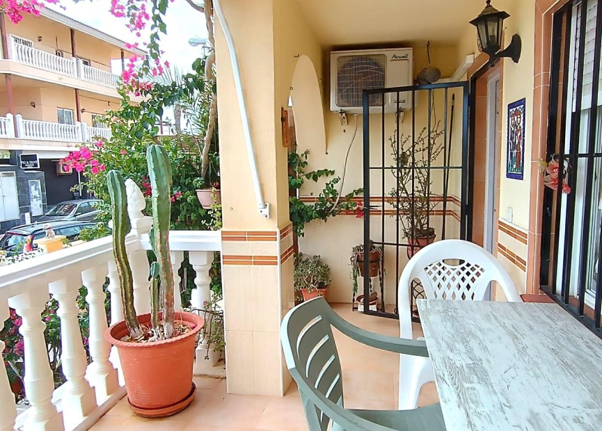 Herverkoop - Town House - Orihuela Costa - La Zenia